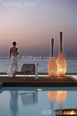 The Ixian Grand Hotel 4